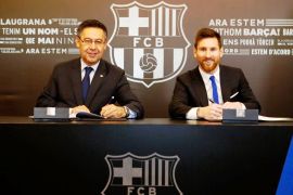 ميسي يوقع على تمديد عقده برشلونة بشرط جزائي 700 مليون يورو