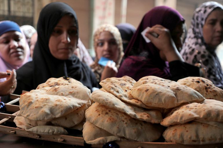 شعبة المخابز أكدت أنه سيتم تحريك أسعار الخبز بعد رفع سعر المحروقات